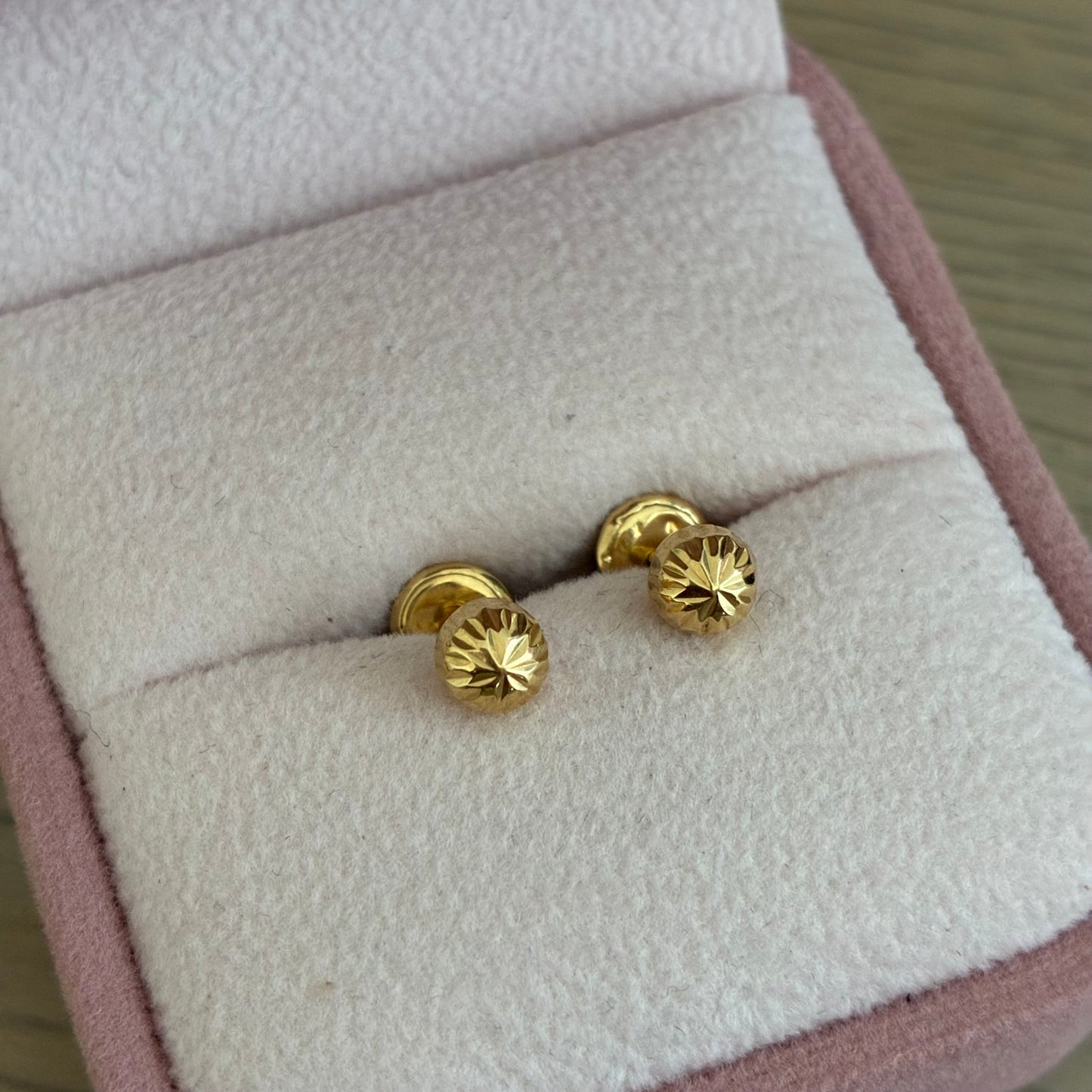 TOPOS BOLA DIAMANTADA 5MM ORO AMARILLO COL 18K - 0,75GR (NA)