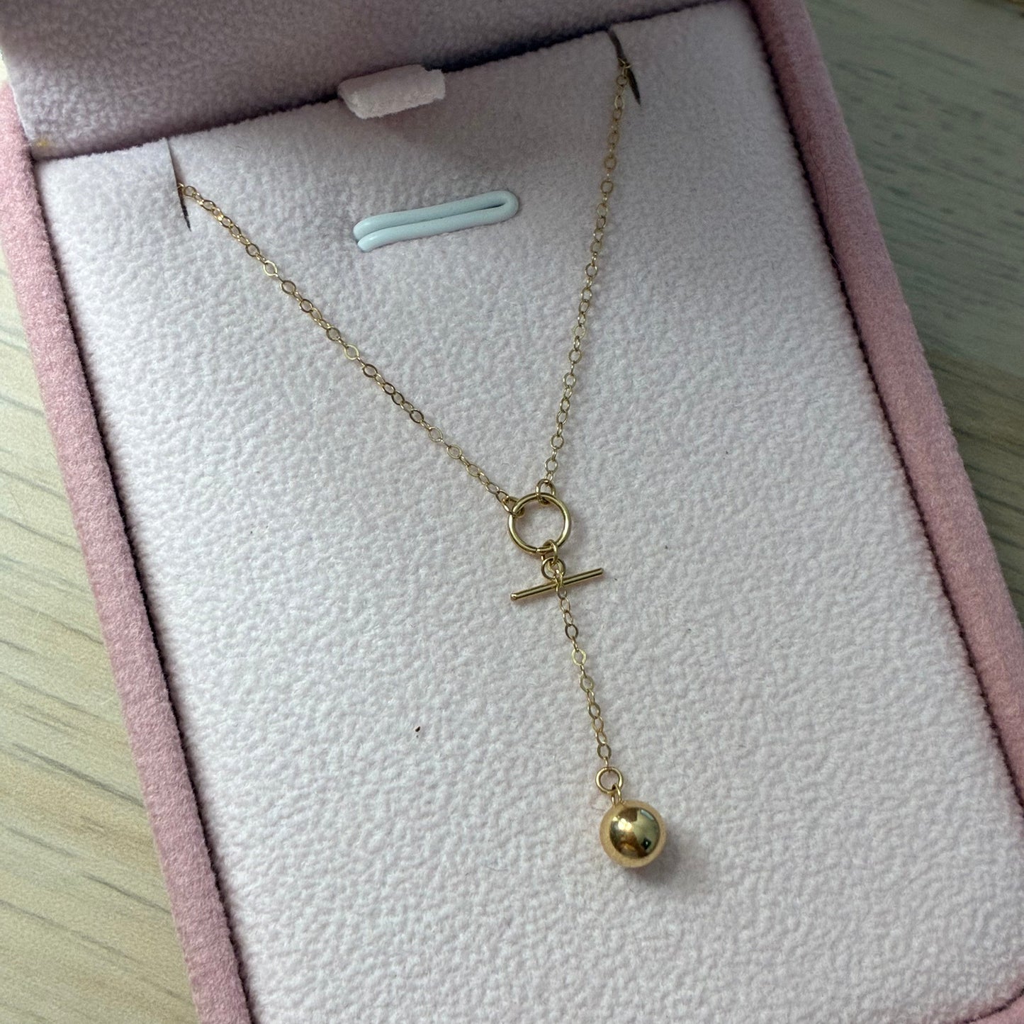 CADENA MINI ROLON + BOLA LISA PENDULO ORO AMARILLO ITALY ESP 18K 42CM A 45CM - 1,1GR