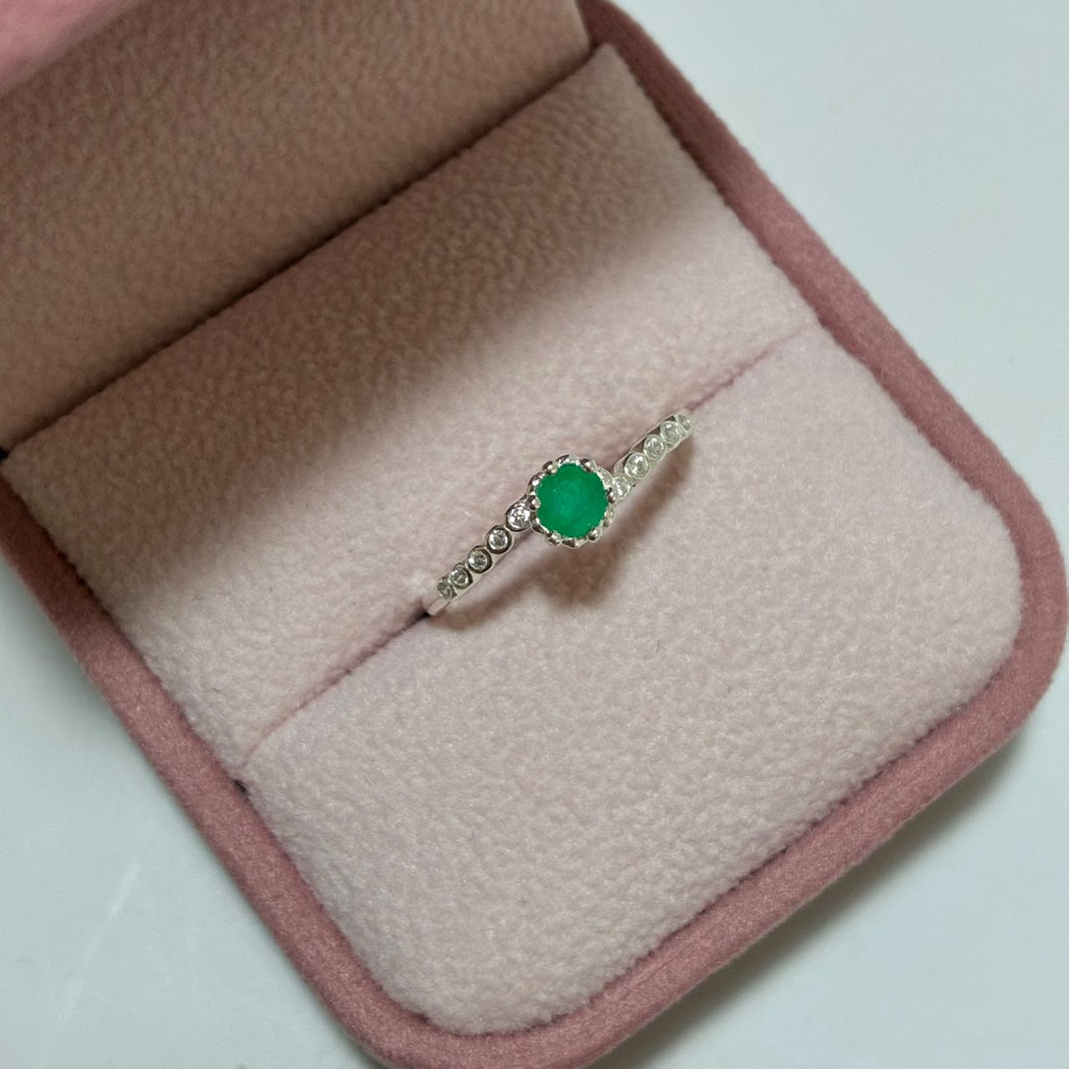ANILLO RADIANTE PLATA 925 + ESMERALDA NATURAL TALLA 6,5