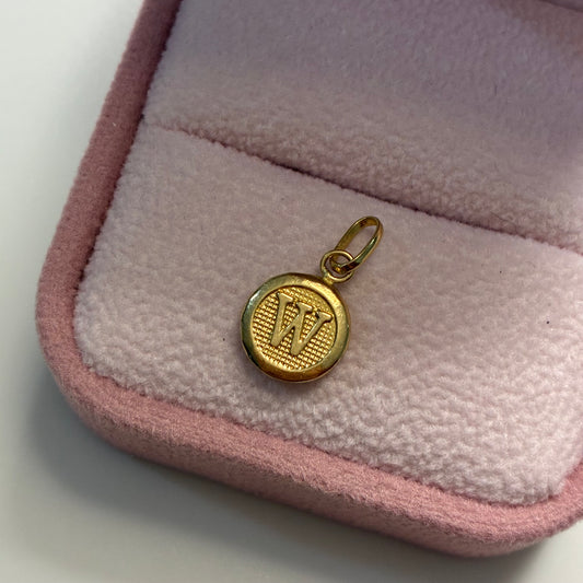 DIJE LETRA W MEDALLA 1.2CM ORO AMARILLO COL 18K - 0,38GR (NG)