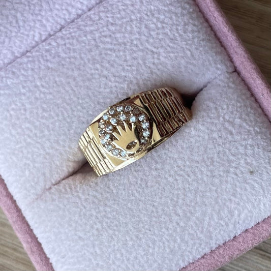ANILLO CORONA ROLEX + PIEDRAS BLANCAS TIPO RELOJ ORO AMARILLO COL 18K TALLA 8 - 3,58GR (N)