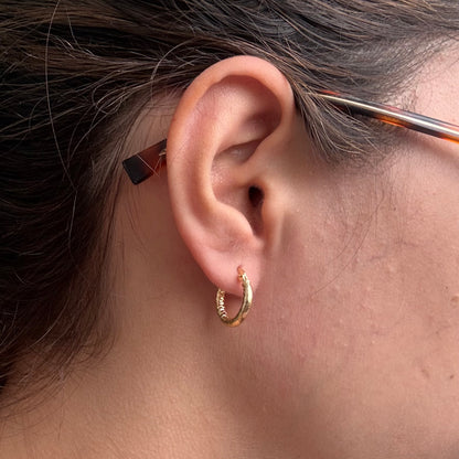 CANDONGAS CORRUGADAS 1.1CM ORO AMARILLO 18K - 1,37GR