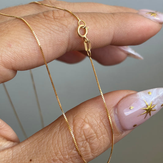 CADENA HILO DE ORO VENECIANA 0.8MM ORO AMARILLO ITALY 18K 50CM - 0,95GR