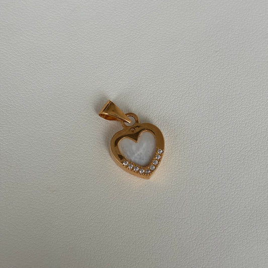 DIJE CORAZON BORDEADO PIEDRAS BLANCAS 1.8CM ORO AMARILLO 18K - 1,67GR *PP*