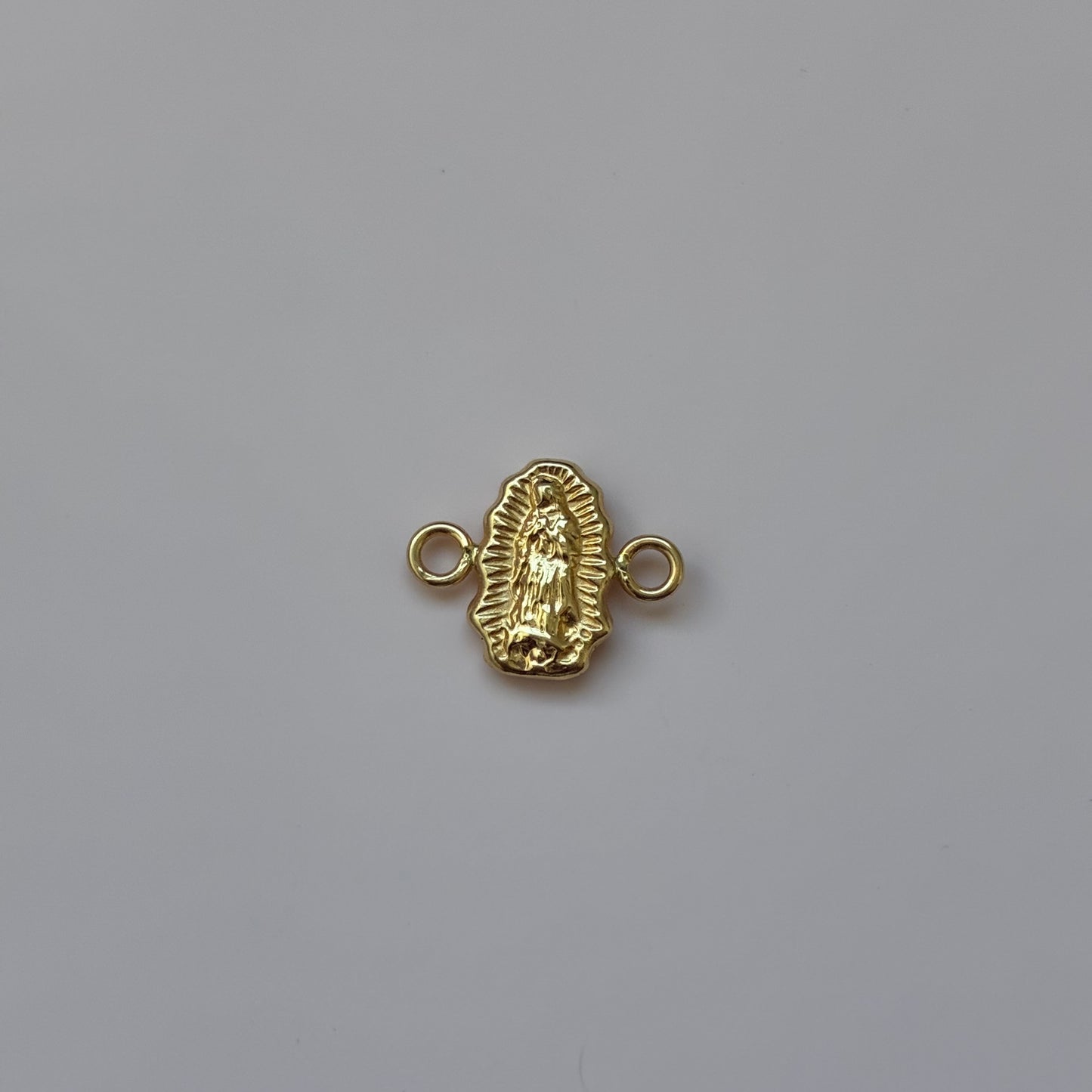 DIJE PARA PULSERA VIRGEN DE GUADALUPE SILUETA 1.1CM ORO AMARILLO 18K - 0,48GR