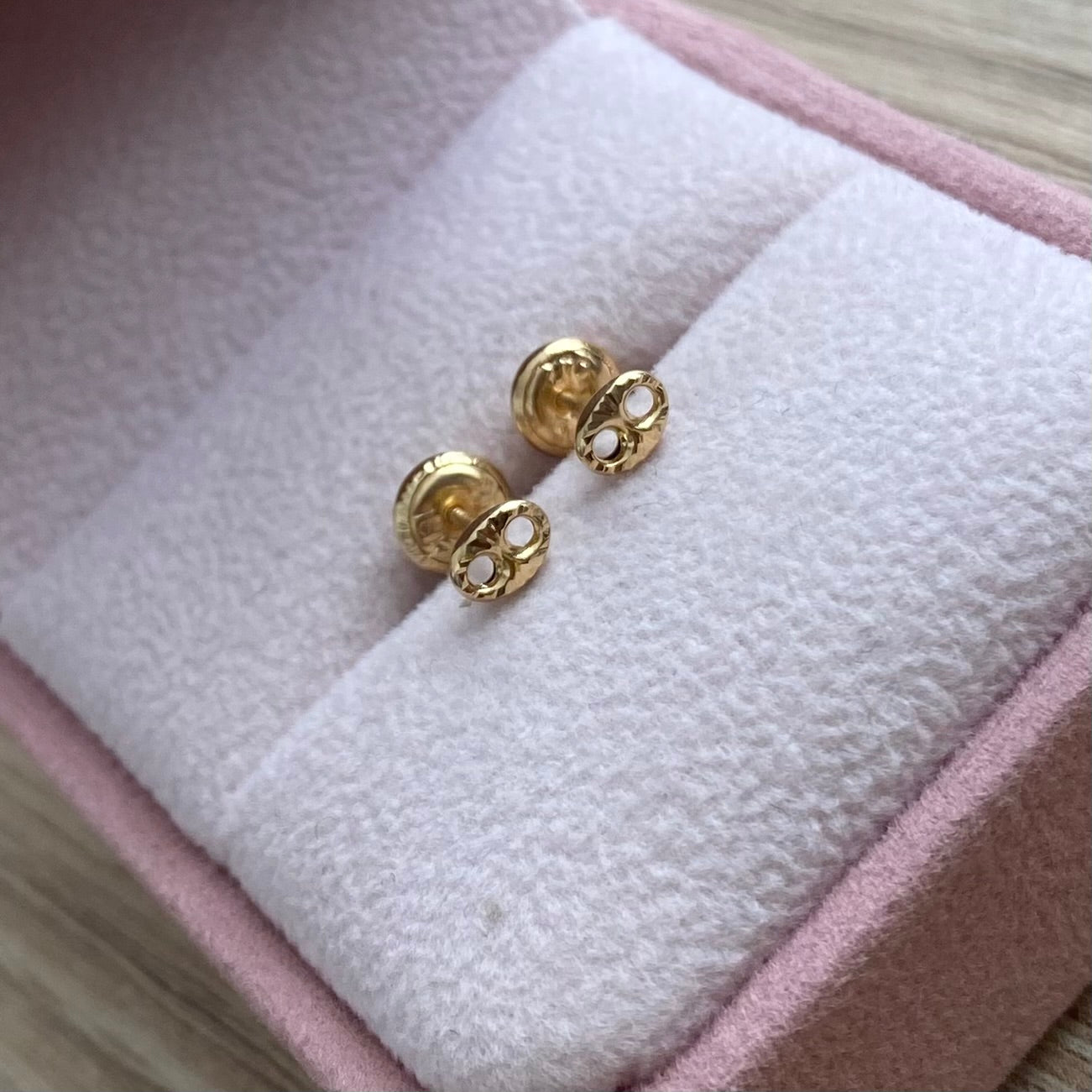 TOPOS GRANO DE CAFE DIAMANTADOS 5MM ORO AMARILLO COL 18K - 0,55GR (NG)