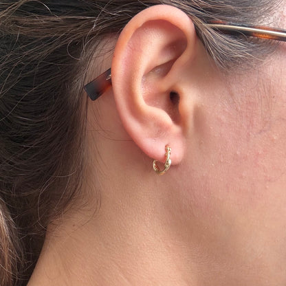 CANDONGAS TRENZADA DIAMANTADA 0,7CM ORO AMARILLO 18K - 0,98GR