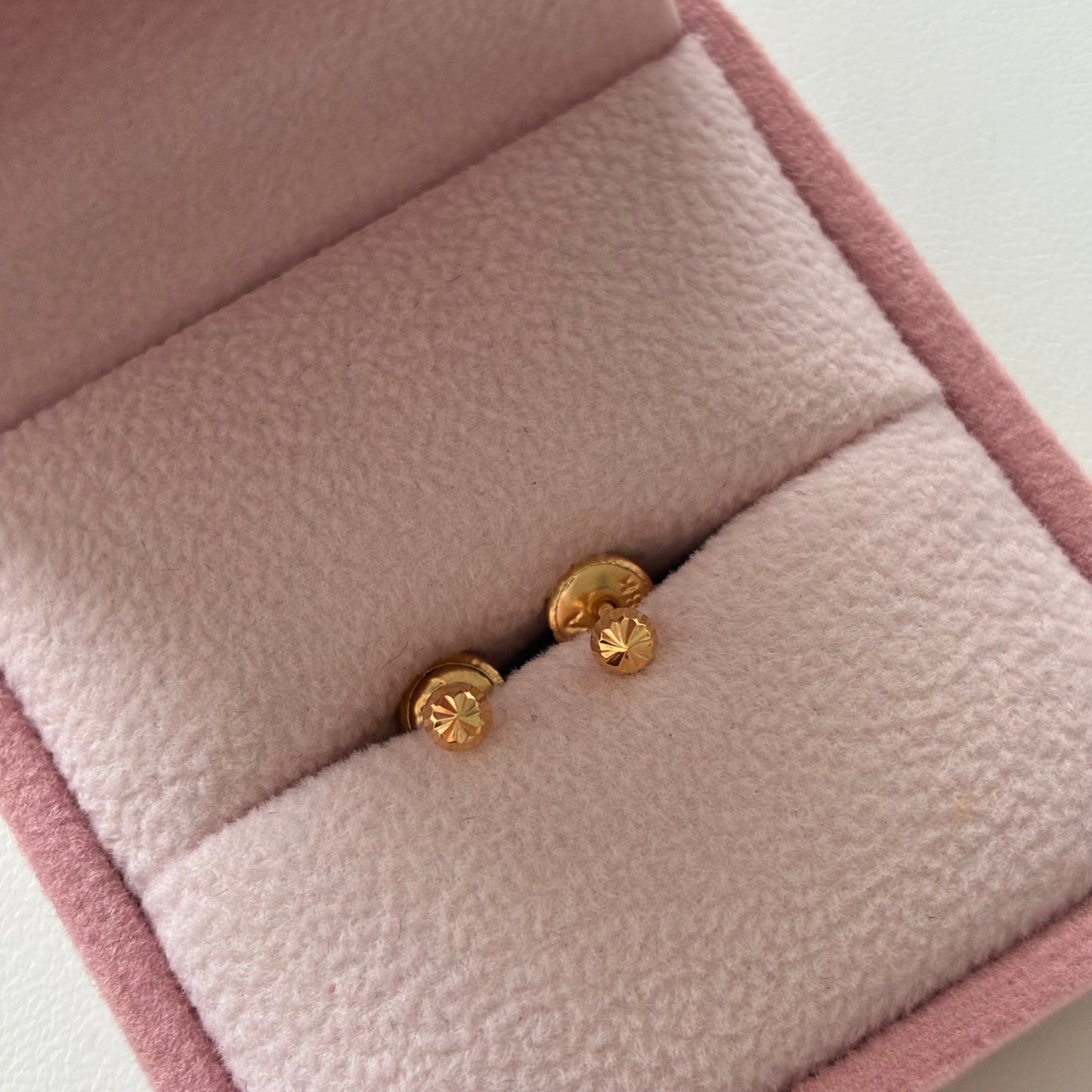 TOPOS BOLA DIAMANTADA 3MM ORO AMARILLO 18K - 0,43GR