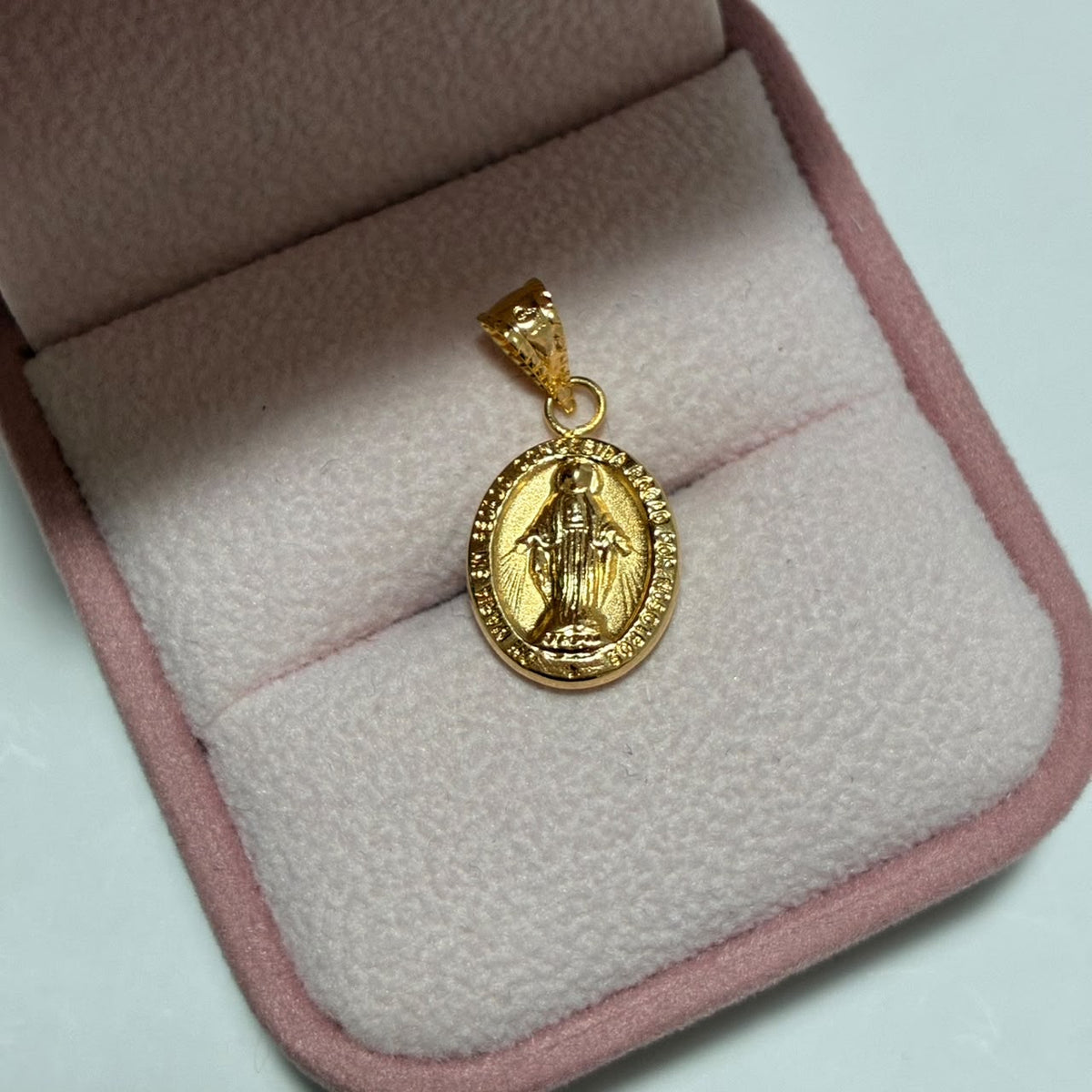 DIJE VIRGEN MILAGROSA REDONDA 2.4CM ORO AMARILLO COL 18K-0.85GR