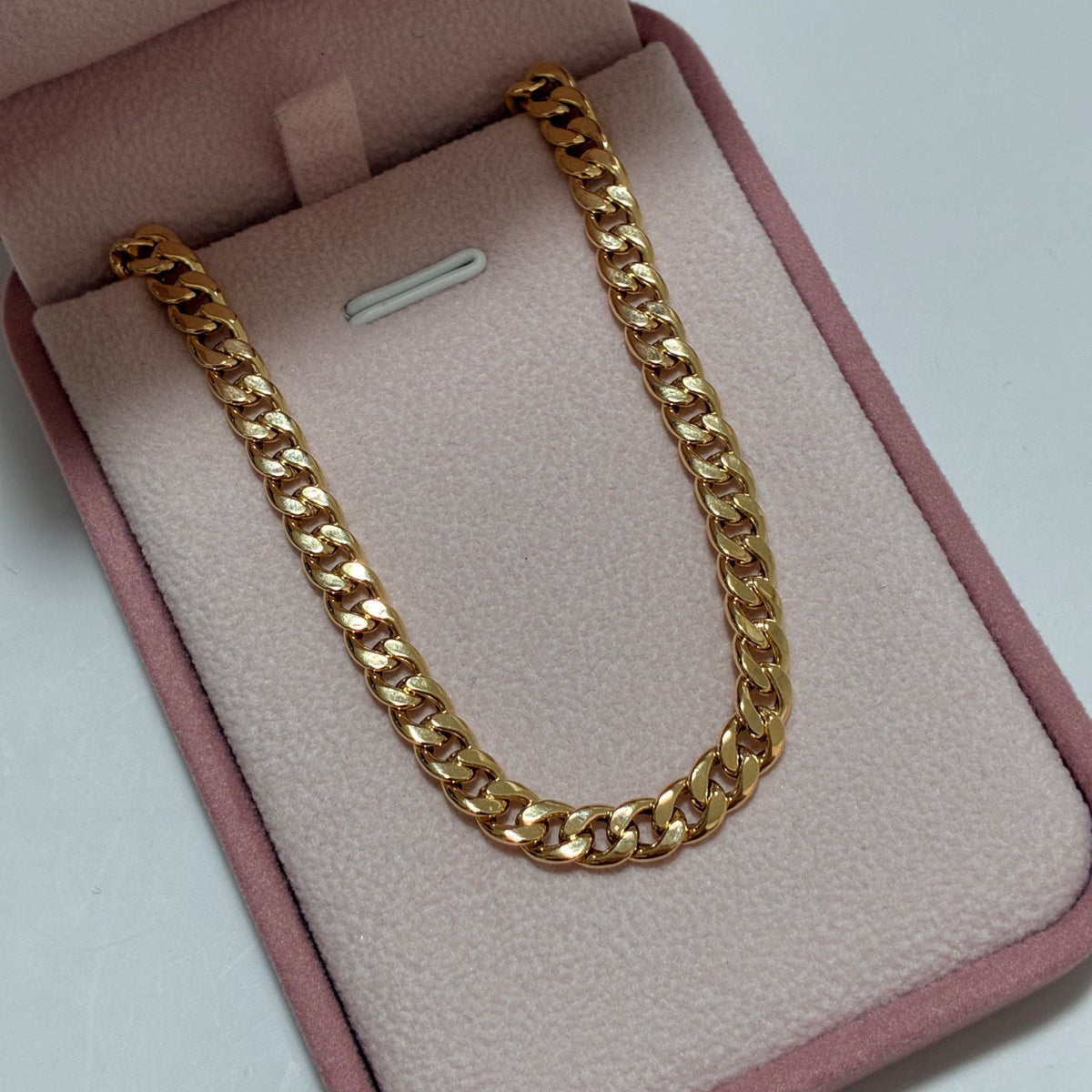 CADENA CUBANA REDONDA HUECA 60CM 5.3MM ORO AMARILLO ITALY 18K-6.95GR