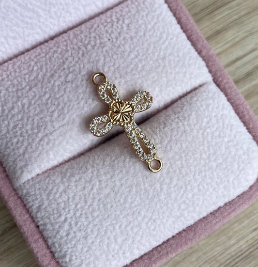 HERRAJE CRUZ CON PIEDRAS + TREBOL DIAMANTADO 2,10CM ORO AMARILLO COL 18K - 1,08GR (NG)