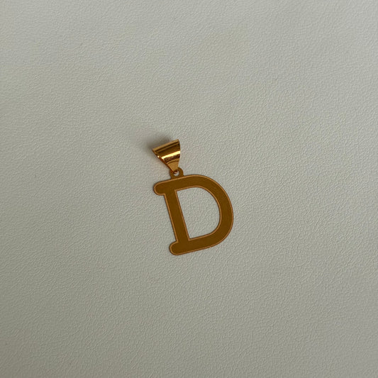 DIJE SILUETA LETRA D 2,0CM ORO AMARILLO ITALY 18K - 0,31GR *PP*