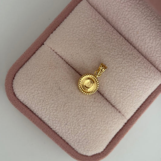 DIJE LETRA O BORDEADA 1.4CM ORO AMARILLO COL 18K -  0,39GR (NB)