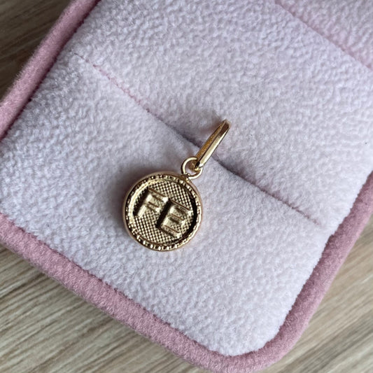 DIJE PLACA FE DIAMANTADO 2CM ORO AMARILLO COL 18K - 0,79GR