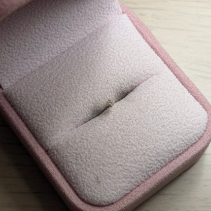 CHISPA PARA NARIZ RECTA PIEDRA BLANCA ORO AMARILLO COL 18K *PIERCING*