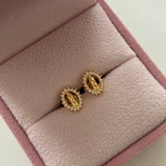 TOPOS VIRGEN SILUETA CON PIEDRAS BLANCAS 7MM ORO AMARILLO 18K - 1,11GR