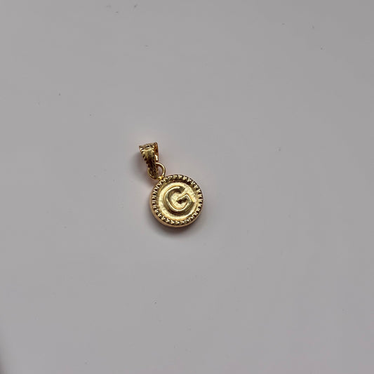 DIJE LETRA G REDONDO BORDEADO 1,3CM ORO AMARILLO 18K - 0,44GR