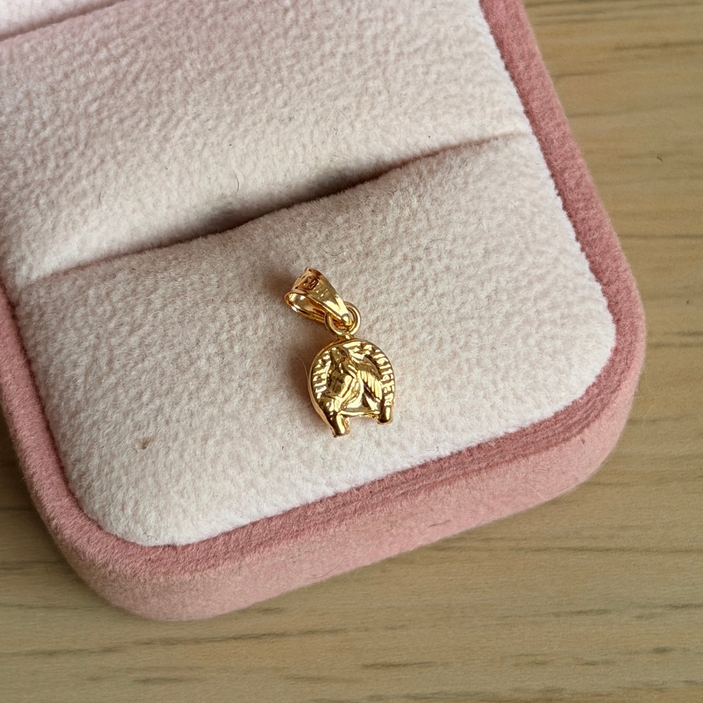 DIJE HERRADURA DE CABALLO 1.3CM ORO AMARILLO COL 18K - 0,3GR