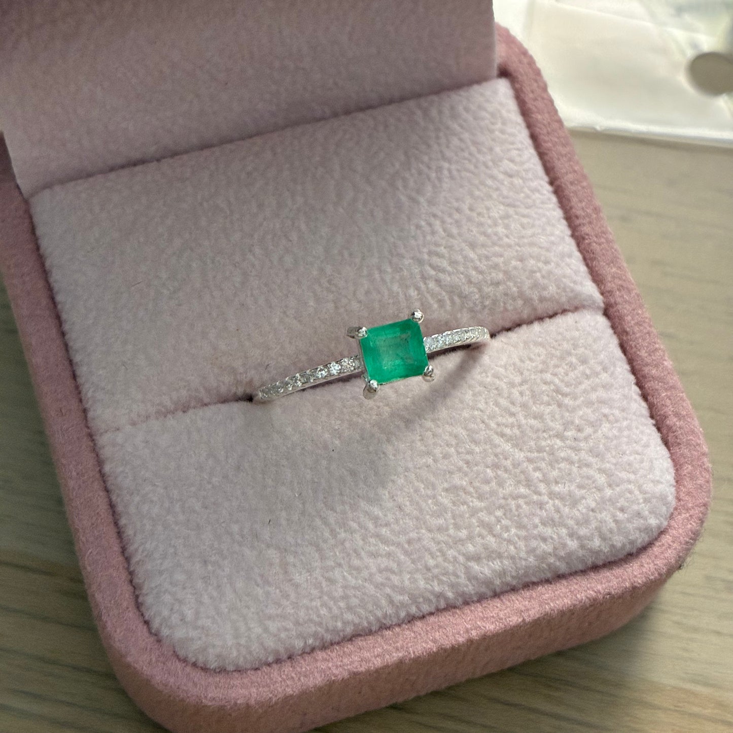 ANILLO MARIAM PLATA 925 + ESMERALDA NATURAL 0,45CT TALLA 7