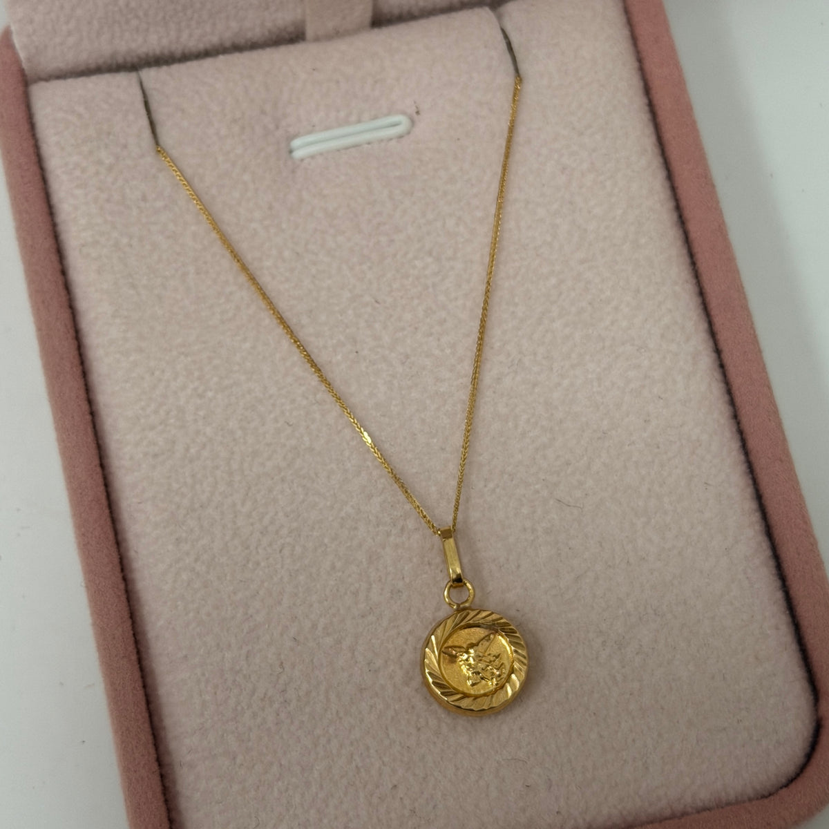 SET CADENA MINI FRANCO 60CM + DIJE MEDALLA SAN MIGUEL ORO AMARILLO 18K 1,41gr