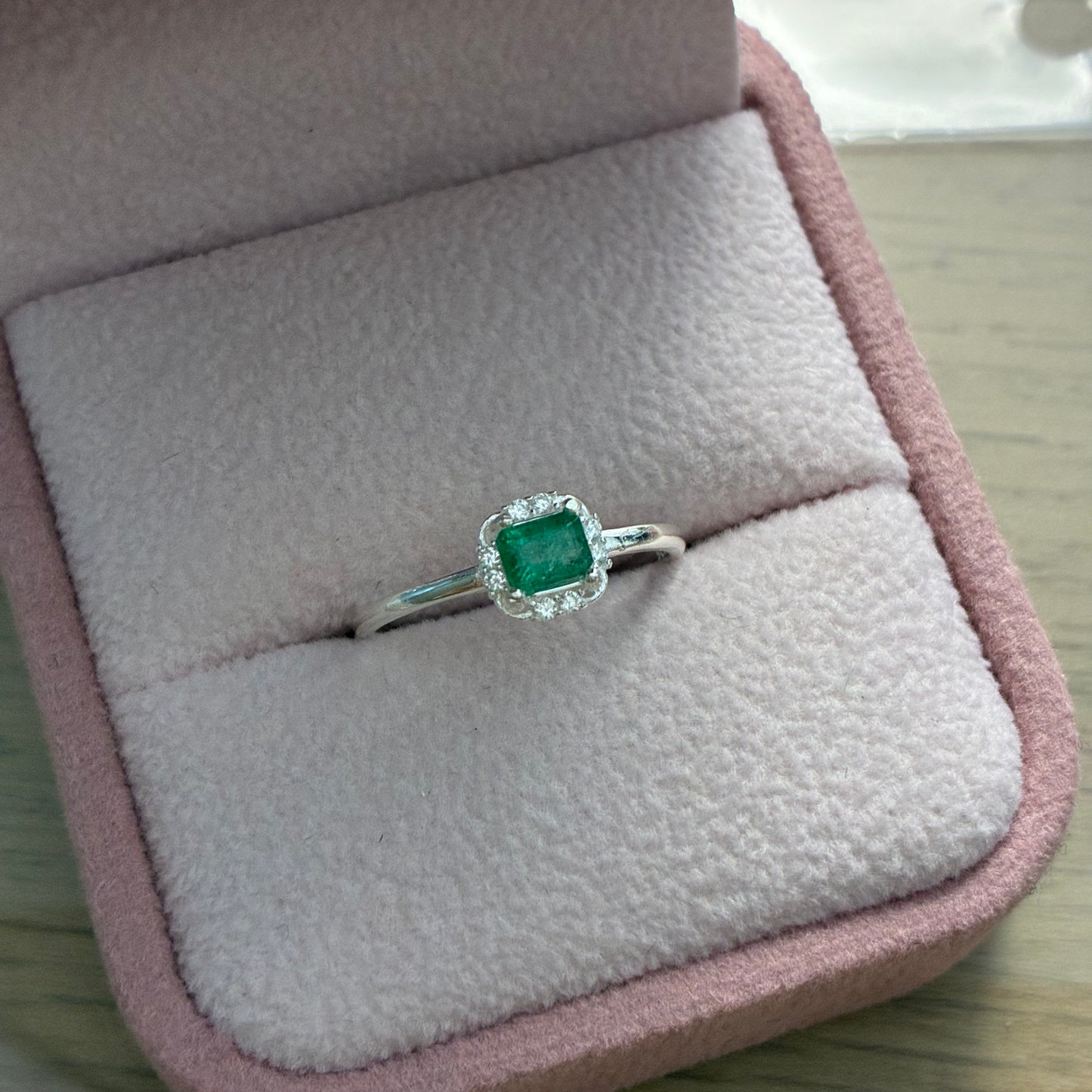 ANILLO NAVI PLATA 925 + ESMERALDA NATURAL CUADRADA TALLA 5.5