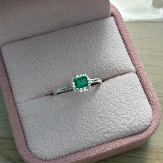 ANILLO NAVI PLATA 925 + ESMERALDA NATURAL CUADRADA TALLA 5.5