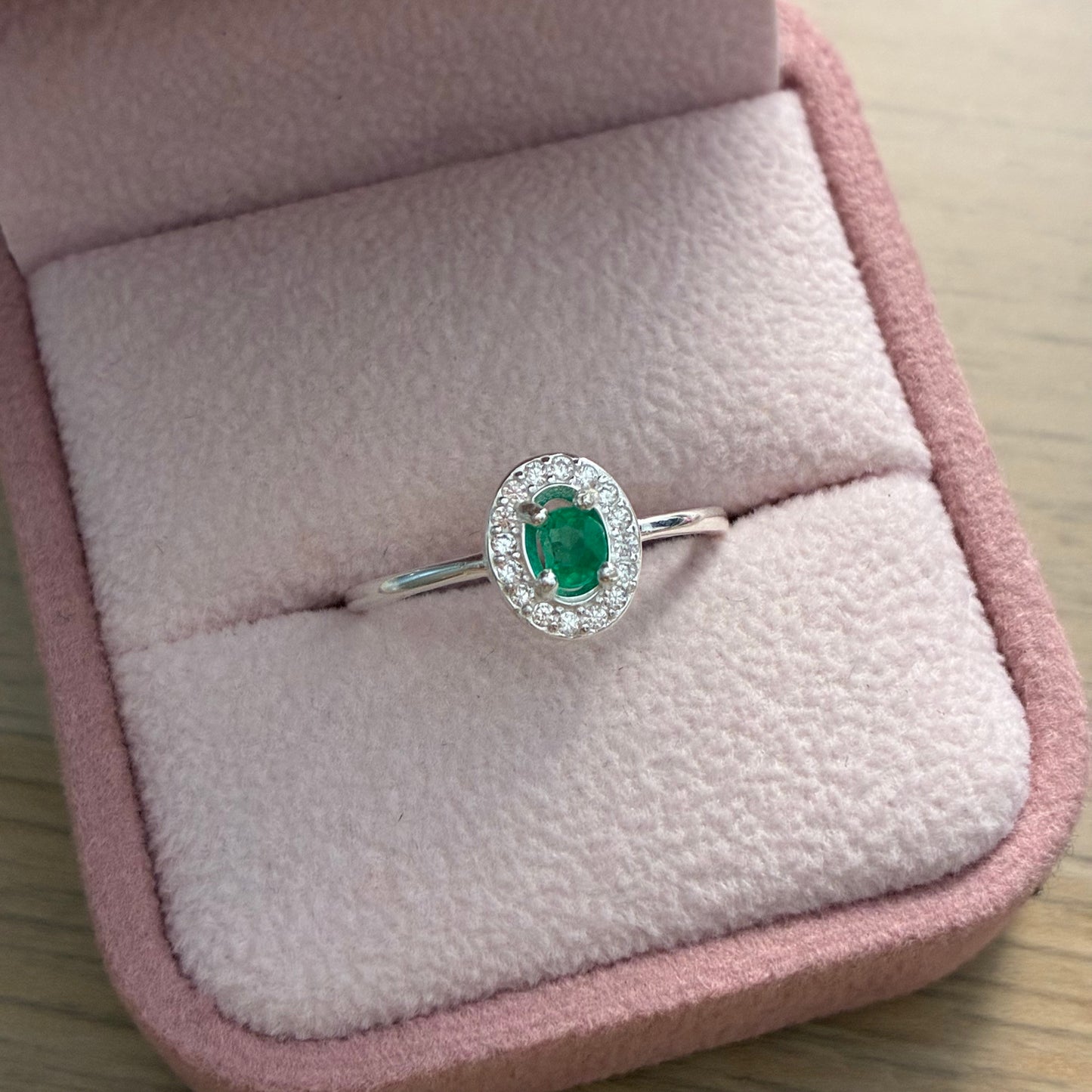 ANILLO CROWN PLATA 925 + ESMERALDA NATURAL OVALADA TALLA 8