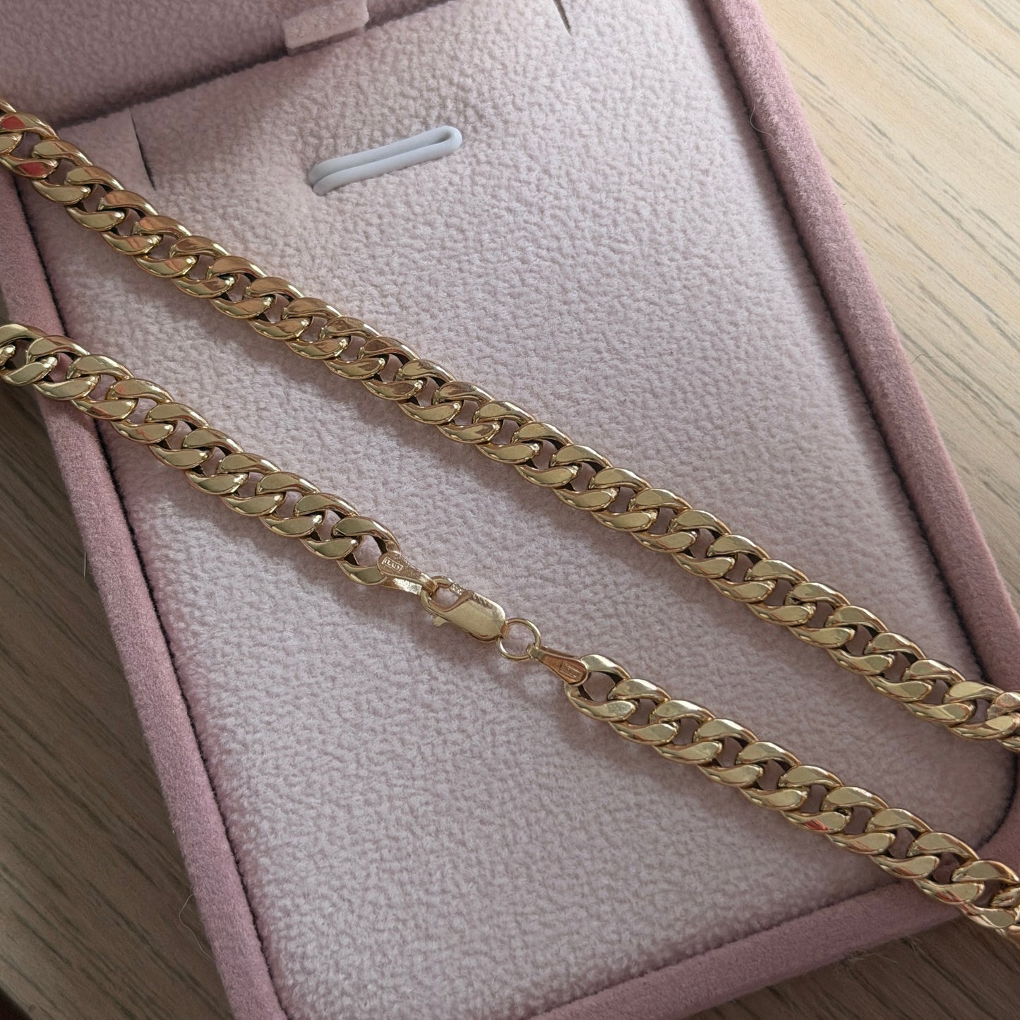 CADENA CUBANA REDONDA HUECA 5.2MM ORO AMARILLO ITALY 18K 45CM - 5,58GR