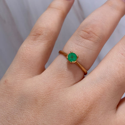 ANILLO SOLITARIO ESMERALDA NATURAL 45PUNTOS TALLA 6 ORO AMARILLO COL 18K-1.91GR