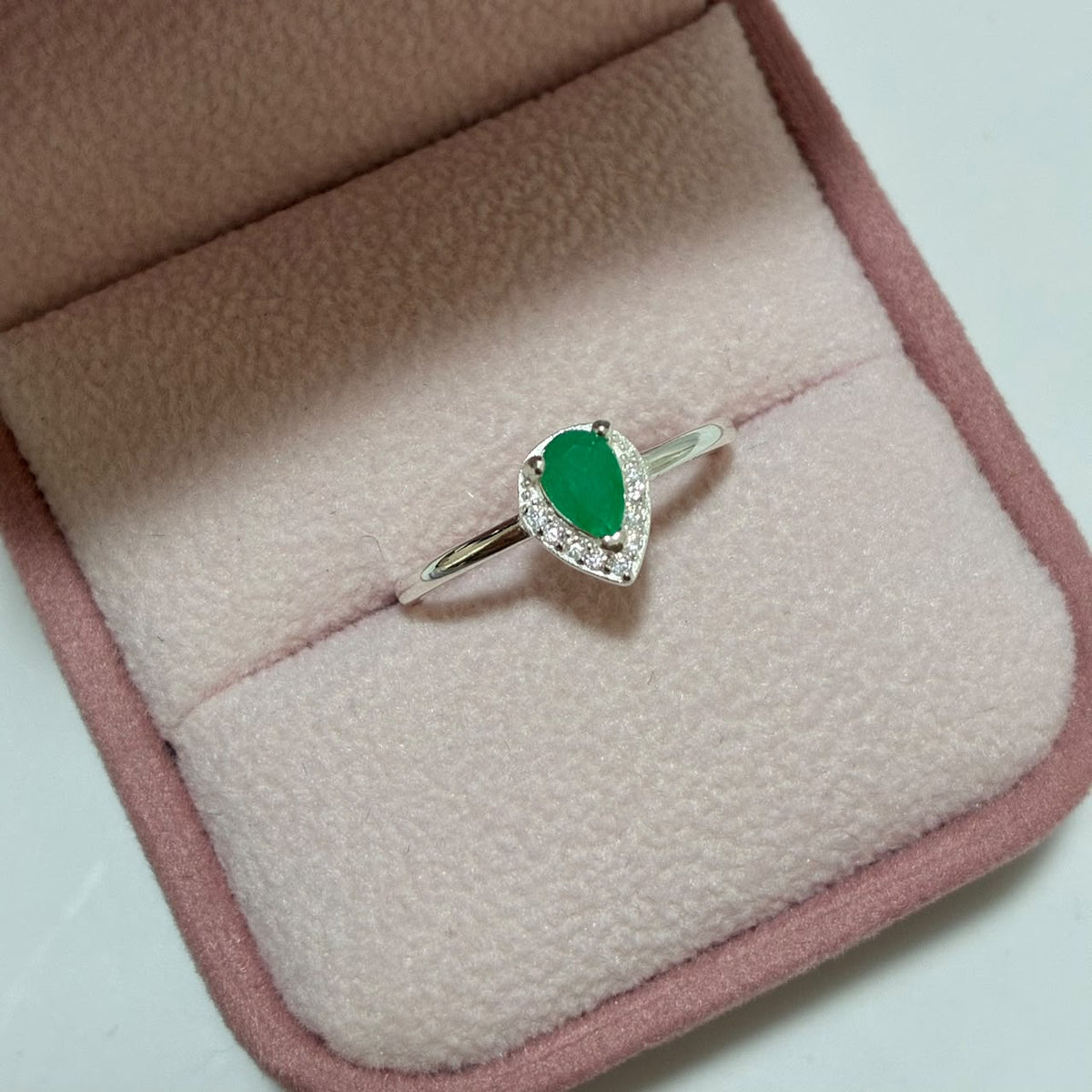 ANILLO GOTA PLATA 925 + ESMERALDA NATURAL TALLA 7