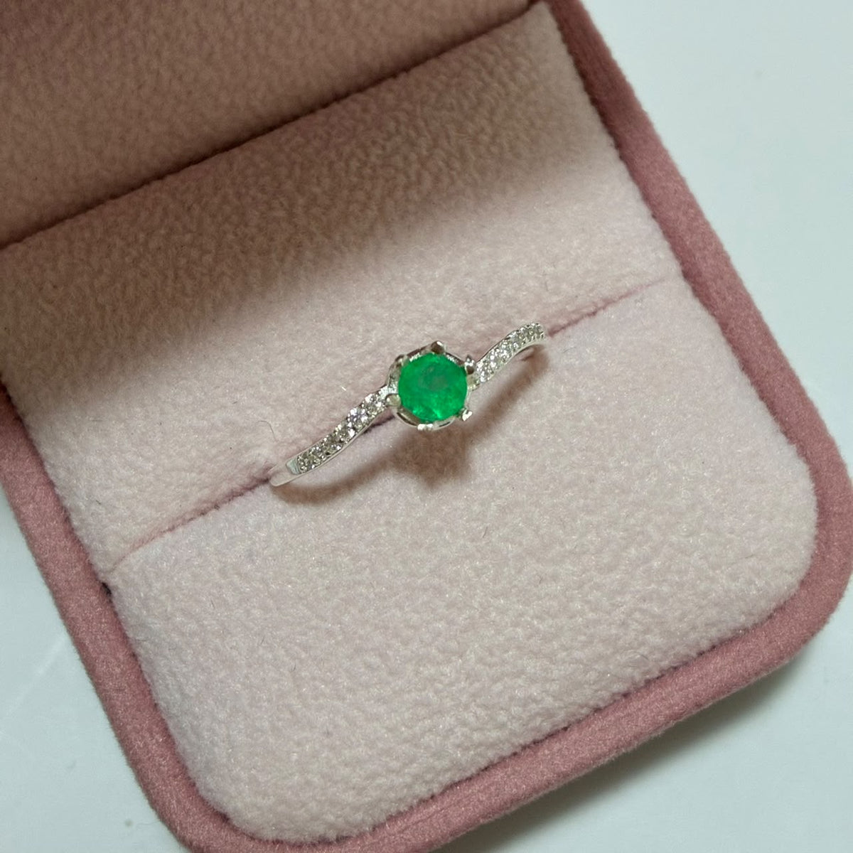 ANILLO IMPERIAL PLATA 925 + ESMERALDA NATURAL TALLA 7,5