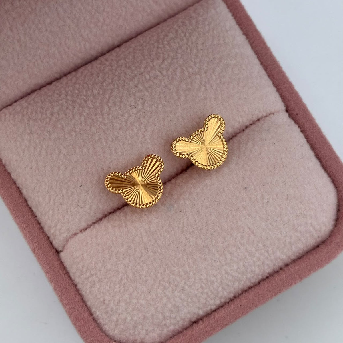 TOPOS SILUETA RATON DIAMANTADO 1,1GR 9MM ORO AMARILLO ITALY 18K