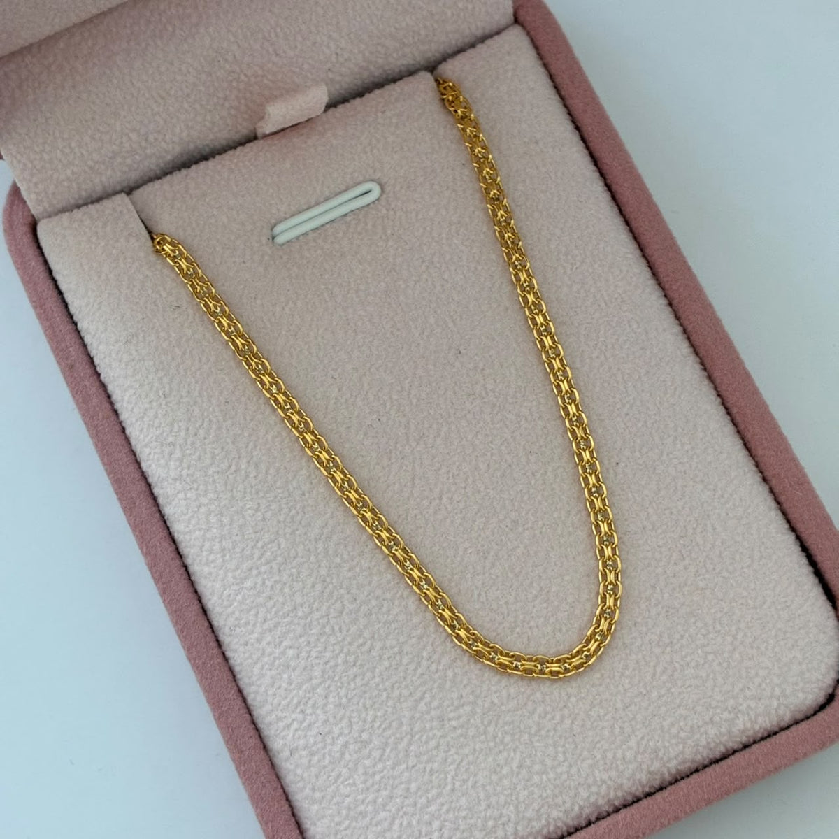 CADENA CHINA 4,23GR 60CM 2,4MM  ORO AMARILLO ITALY 18K