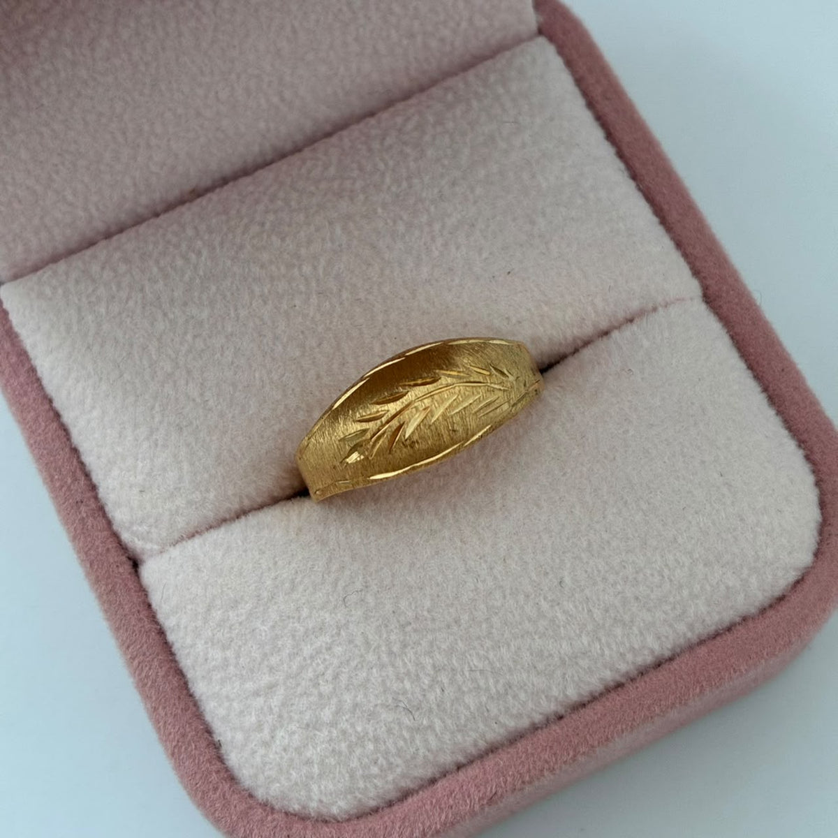 ANILLO ESPIGA MATEADO 1,25GR TALLA 6,5 AMARILLO COL 18K