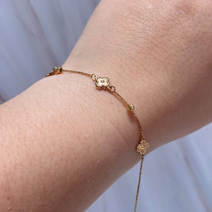 PULSERA TRIDENTE DE TREBOL + 2 BOLAS DIAMNATADAS 3MM ORO AMARILLO ITALY 18K-0.86GR